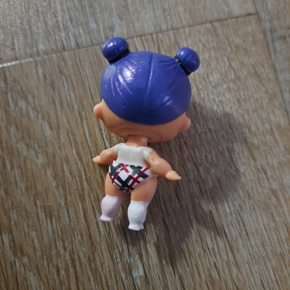 L.O.L SURPRISE! Dolls Adorable Purple and Pink Dolls with Cute Accessories